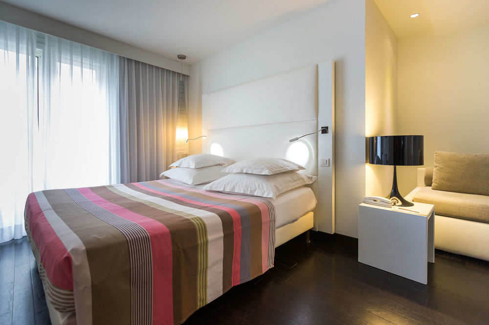 Hotel Le Windsor Μπιαρίτζ Εξωτερικό φωτογραφία
